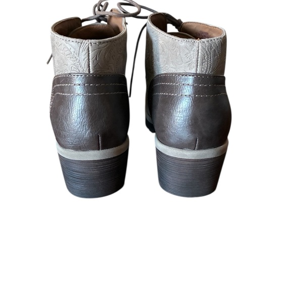 Eurosoft by Sofft Talen Ankle Boots for Women Size 9.5 - Picture 10 of 12